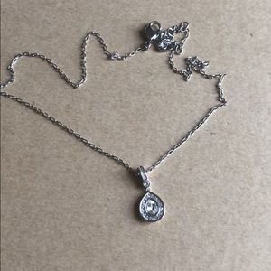 Pretty silver necklace